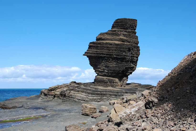 66- Le rocher du bonhomme a Poe.JPG